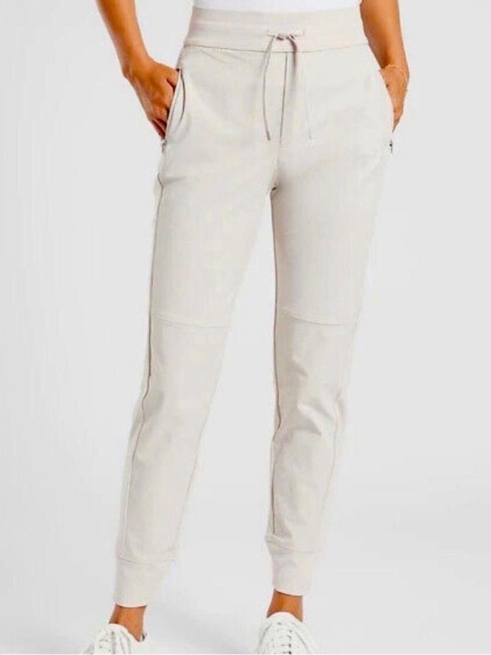 ATHLETA Headlands Hybrid Trek Jogger Pant Cream/Tan Size 8